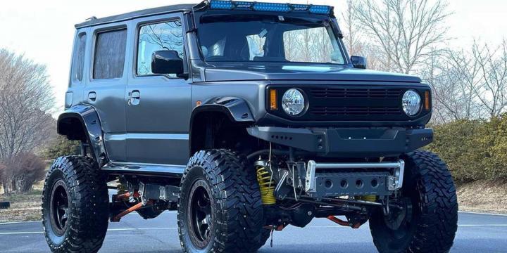 SUZUKI JIMNY SE ESTIRÓ HASTA SU MÁXIMA EXPRESIÓN